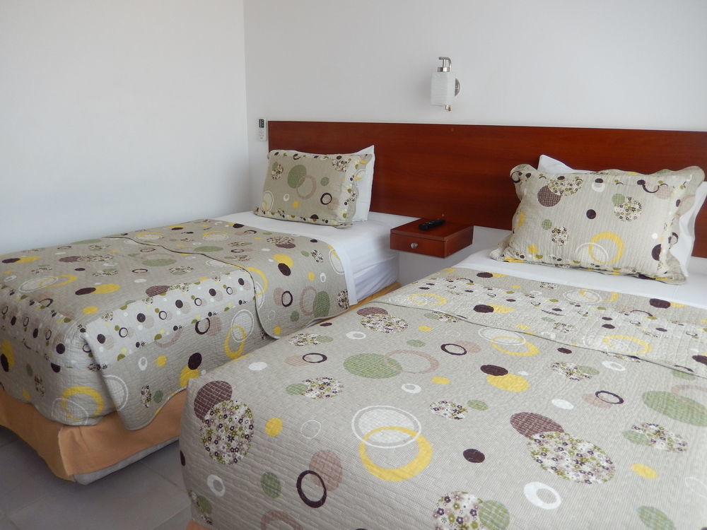 Premium Suites Business Aparthotel Equipetrol Санта-Крус-де-ла-Сьерра Экстерьер фото