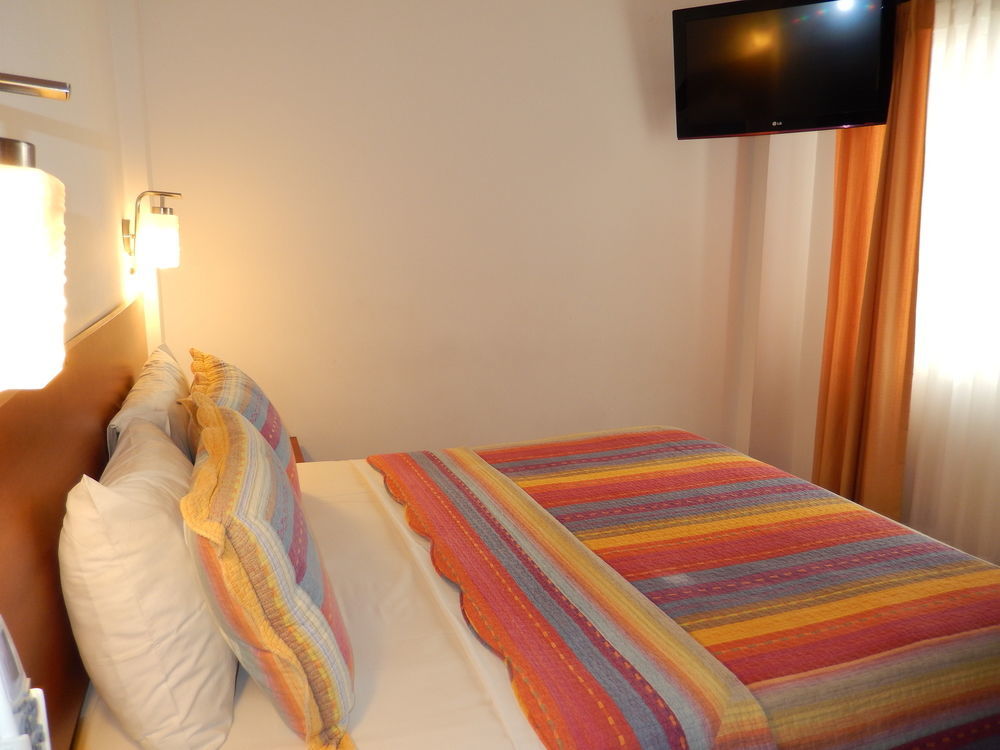 Premium Suites Business Aparthotel Equipetrol Санта-Крус-де-ла-Сьерра Экстерьер фото